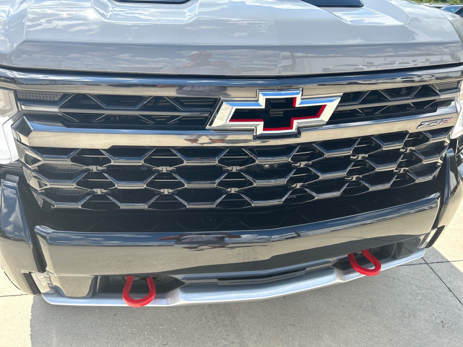 Used 2024 Chevrolet Silverado 1500 ZR2 w/ Technology Package AWD/4WD image 8