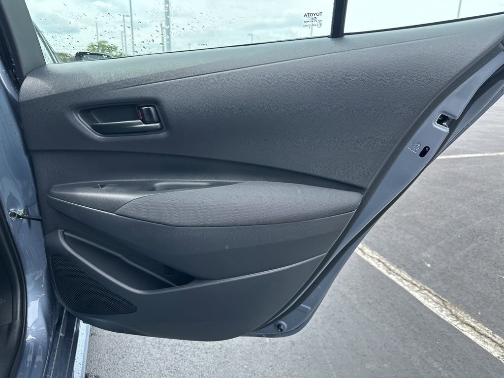 Certified 2025 Toyota Corolla LE FWD image 11