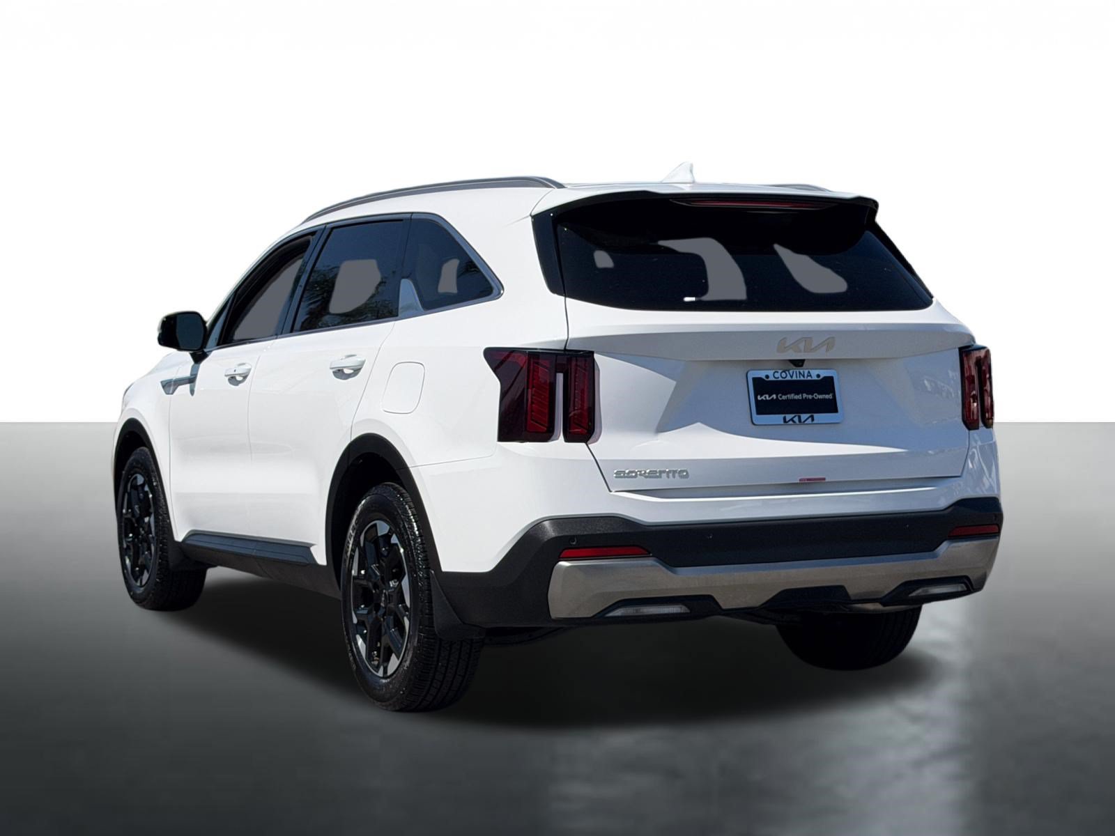 Certified 2025 Kia Sorento S w/ Panoramic Sunroof Package FWD image 6