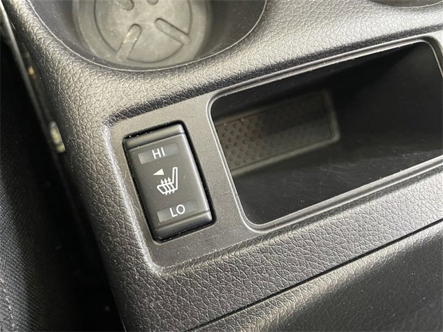 Used 2018 Nissan Rogue SV image 14