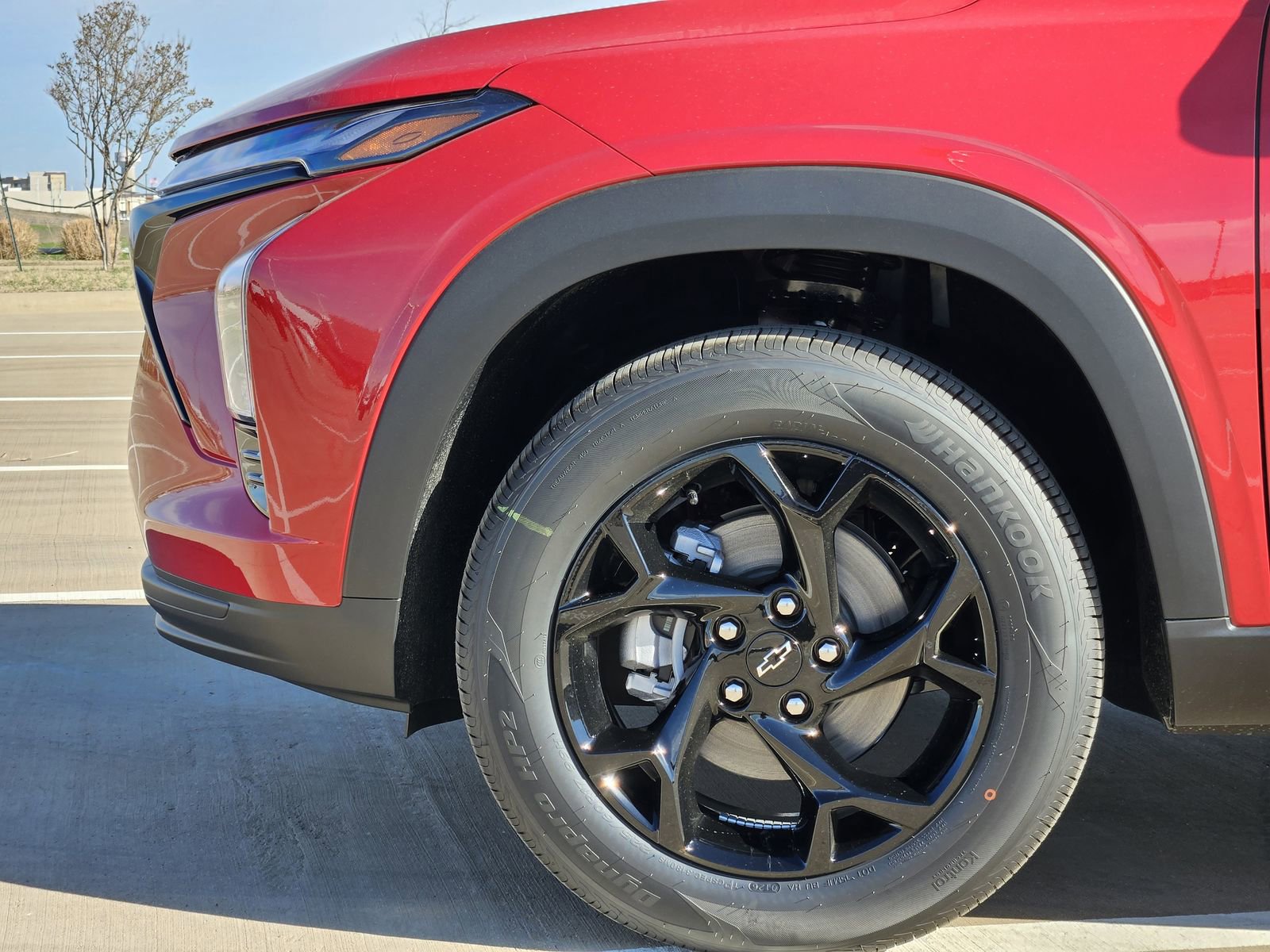 New 2026 Chevrolet Trax LT w/ Driver Confidence Package image 12