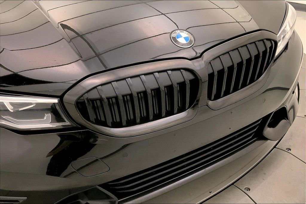 Used 2022 BMW 330i xDrive Sedan w/ Premium Package AWD/4WD image 29