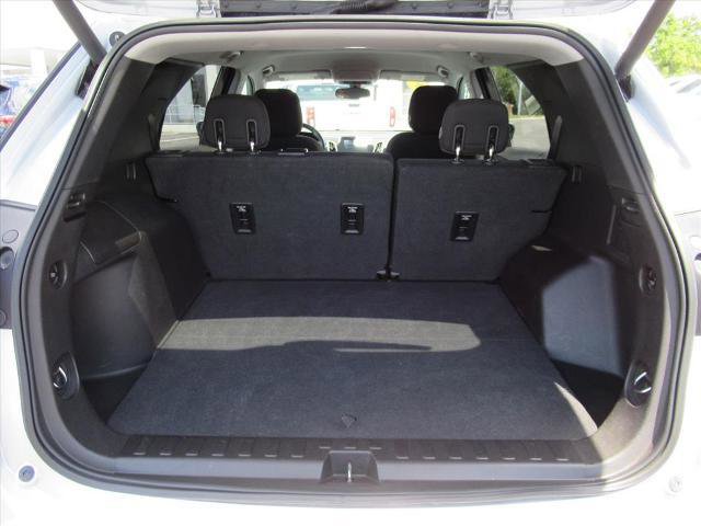 Used 2018 Chevrolet Equinox LT image 34