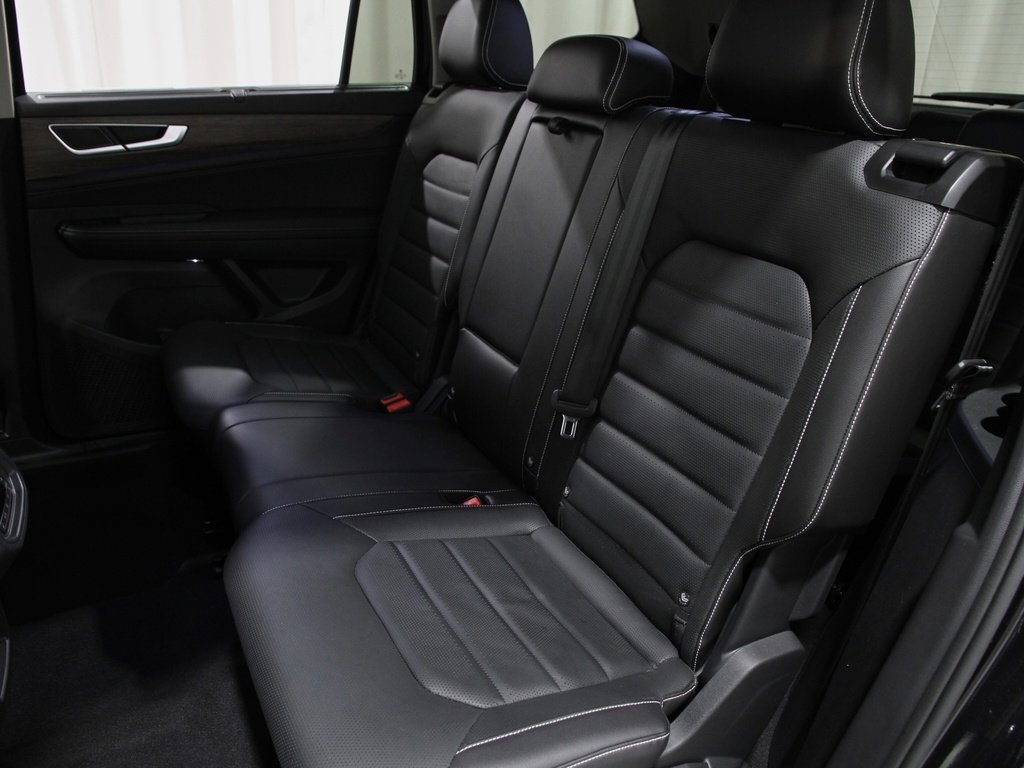 Used 2024 Volkswagen Atlas SEL image 19