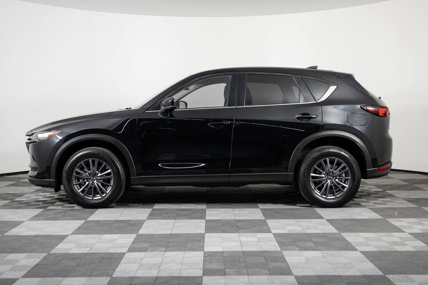 Used 2020 MAZDA CX-5 Touring AWD/4WD image 3