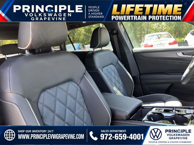 New 2026 Volkswagen Atlas Cross Sport SEL Premium R-Line AWD/4WD image 24