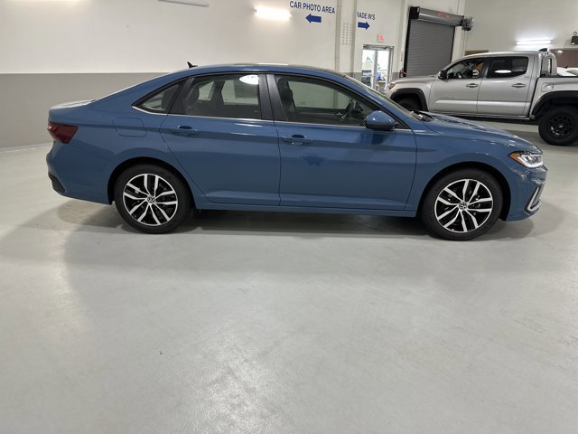 New 2026 Volkswagen Jetta SE image 10