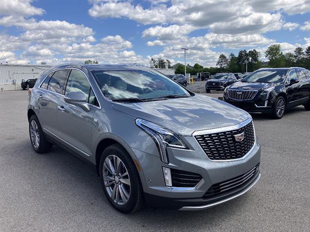 Certified 2023 Cadillac XT5 Premium Luxury w/ Technology Package AWD/4WD image 3