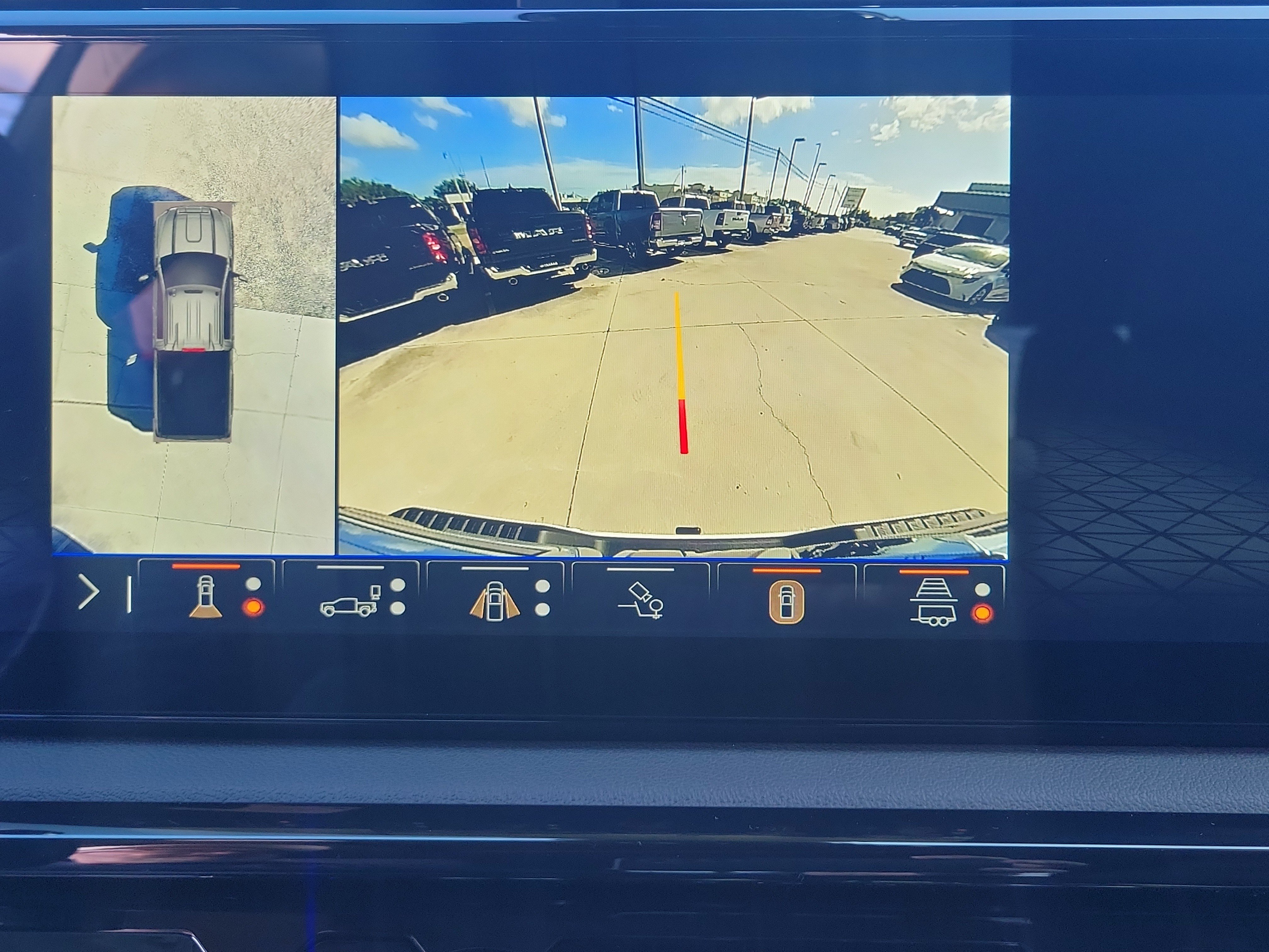 Used 2026 GMC Sierra 2500 AT4 w/ AT4 Premium Plus Package AWD/4WD image 24