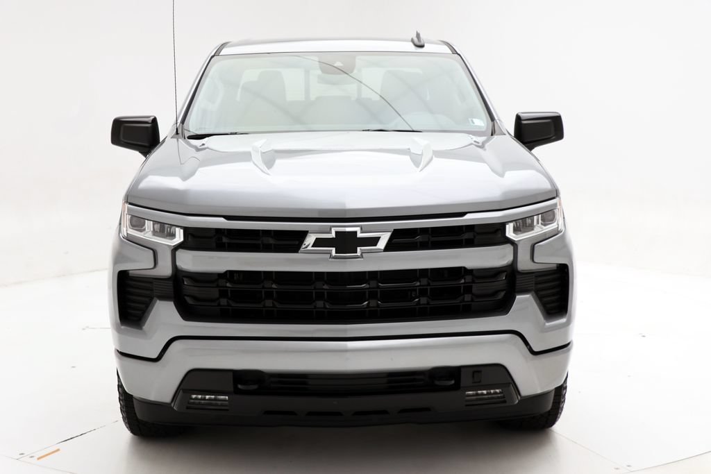 Used 2024 Chevrolet Silverado 1500 RST w/ Convenience Package II AWD/4WD image 4