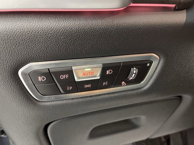 Used 2021 BMW X5 xDrive40i w/ Parking Assistance Package image 31