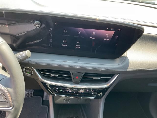 Used 2025 Buick Encore GX Avenir w/ Avenir Technology Package AWD/4WD image 13
