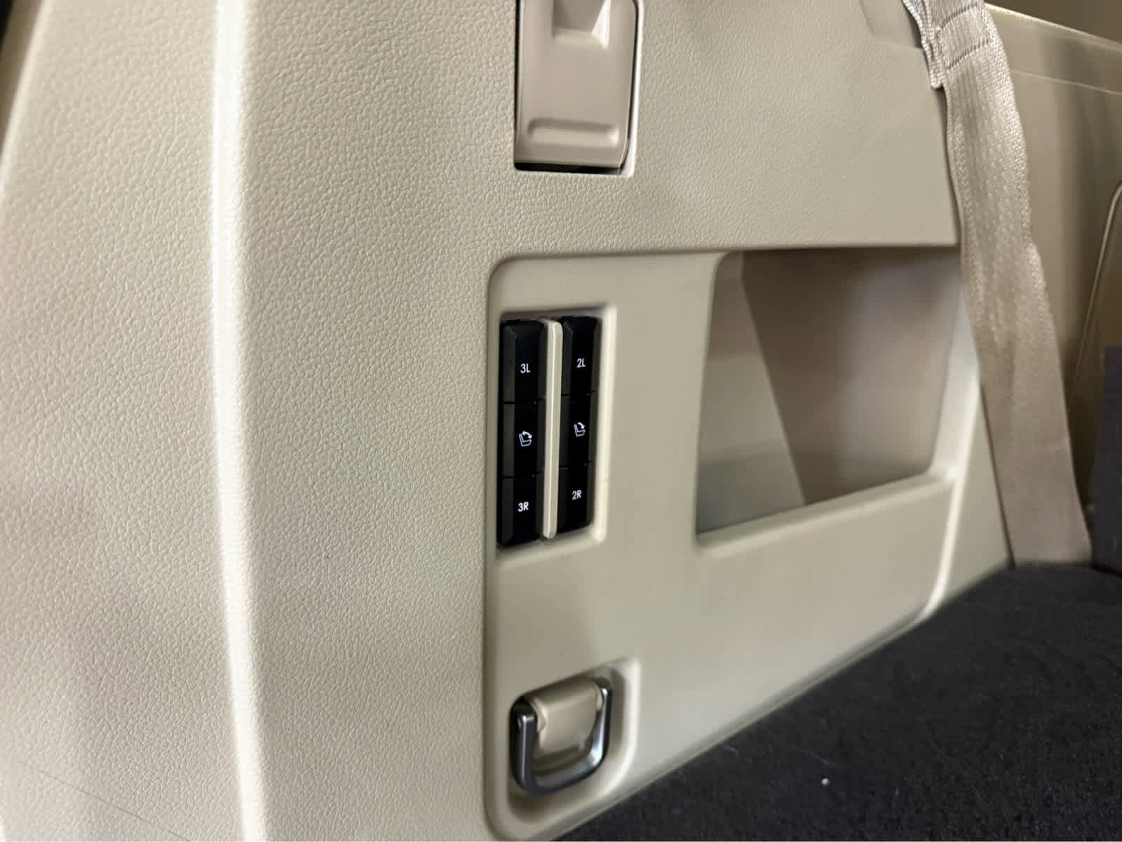 Used 2020 Lincoln Navigator Reserve w/ Equipment Group 208A Reserve image 20