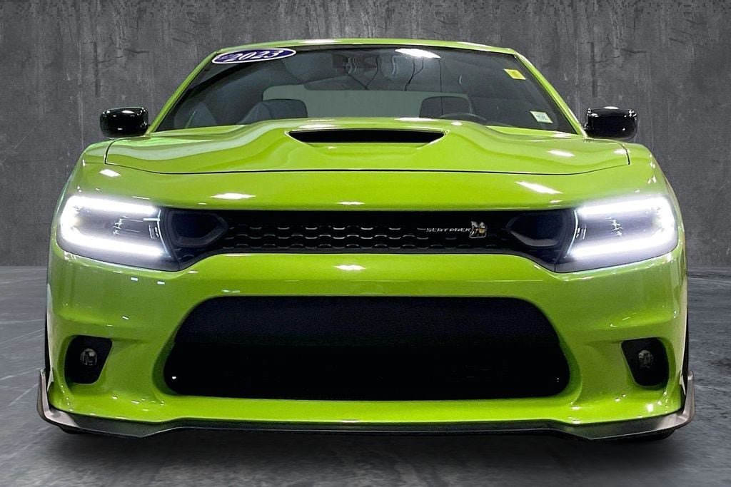 Used 2023 Dodge Charger Scat Pack w/ Plus Group RWD image 2