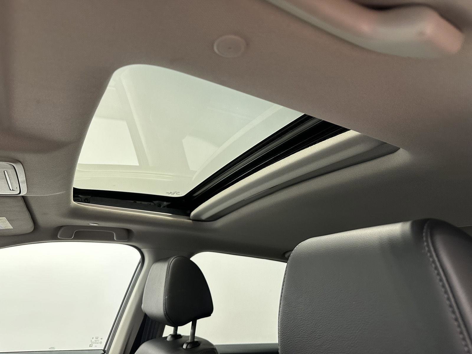 Used 2024 Honda CR-V EX-L image 15