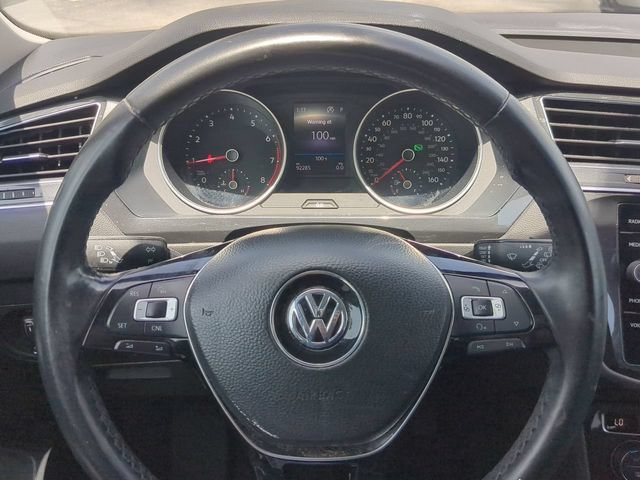 Used 2018 Volkswagen Tiguan SE FWD image 31