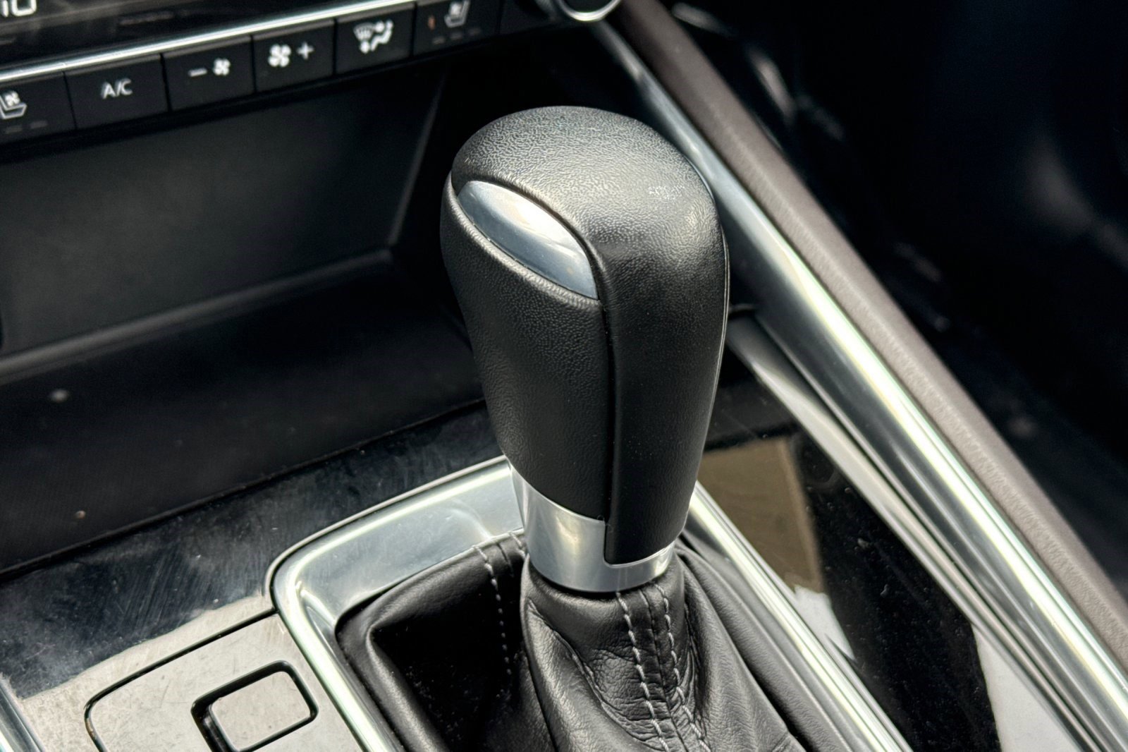 Used 2019 MAZDA CX-5 Signature image 16