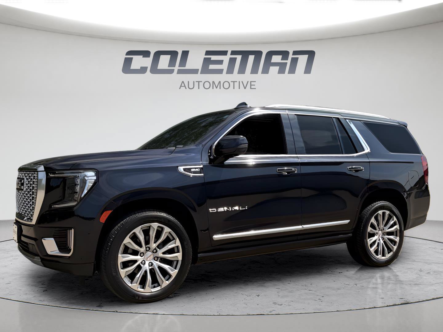 Used 2021 GMC Yukon Denali w/ Denali Premium Package