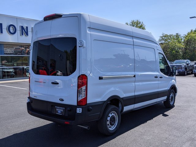 New 2024 Ford Transit 250 HR image 3