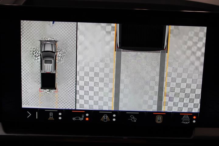 New 2026 GMC Sierra 1500 SLE image 55