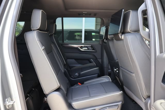 New 2026 GMC Yukon XL Elevation w/ Elevation Premium Package AWD/4WD image 23