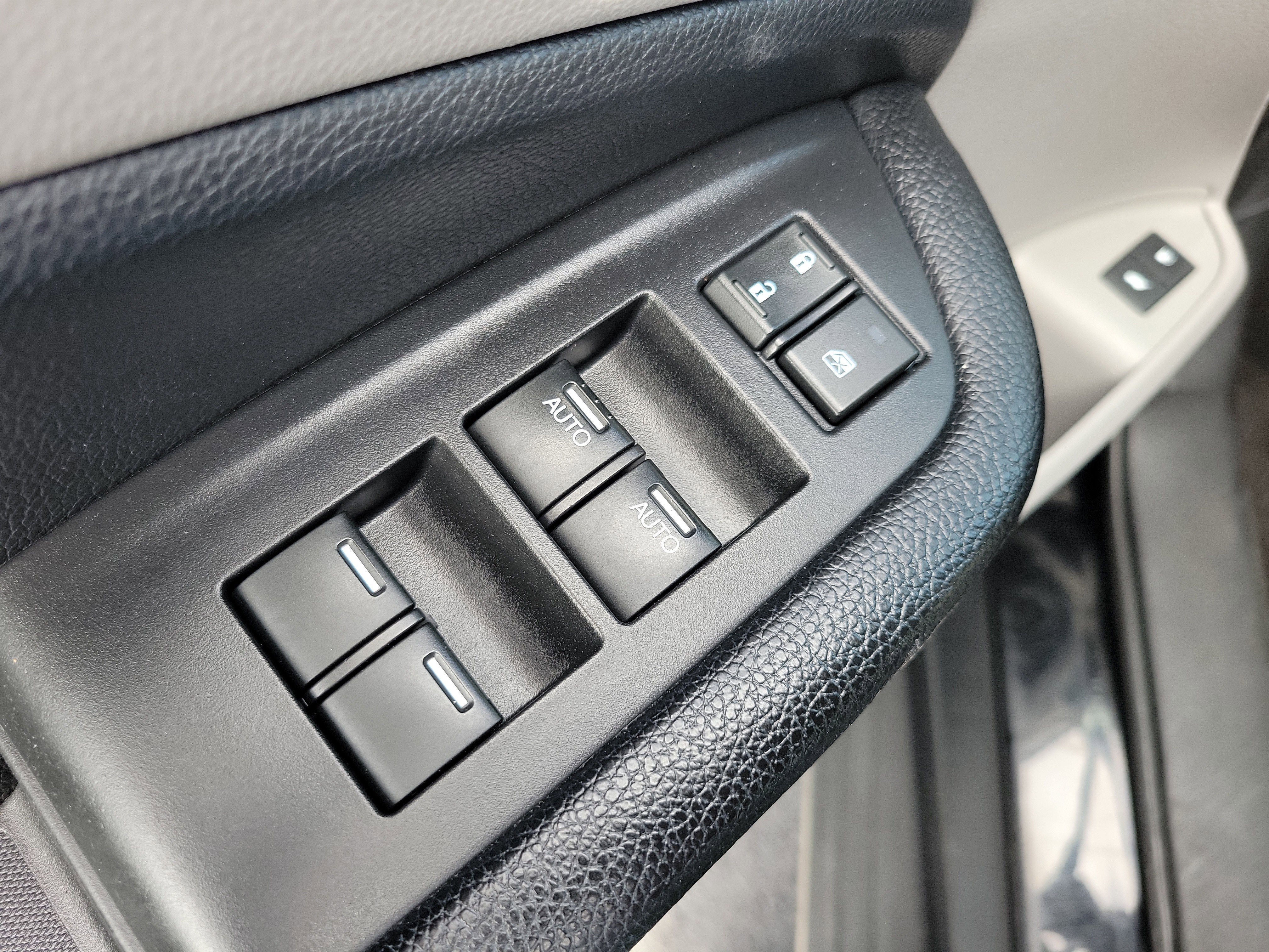 Used 2018 Honda Pilot EX-L image 20