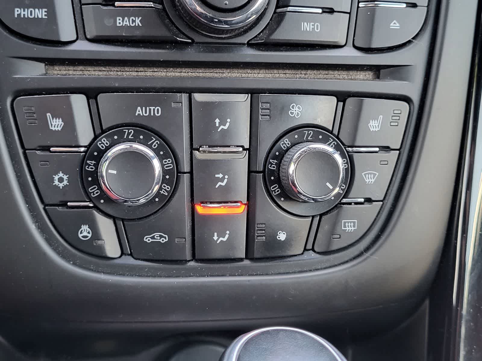 Used 2019 Buick Cascada Premium FWD image 20