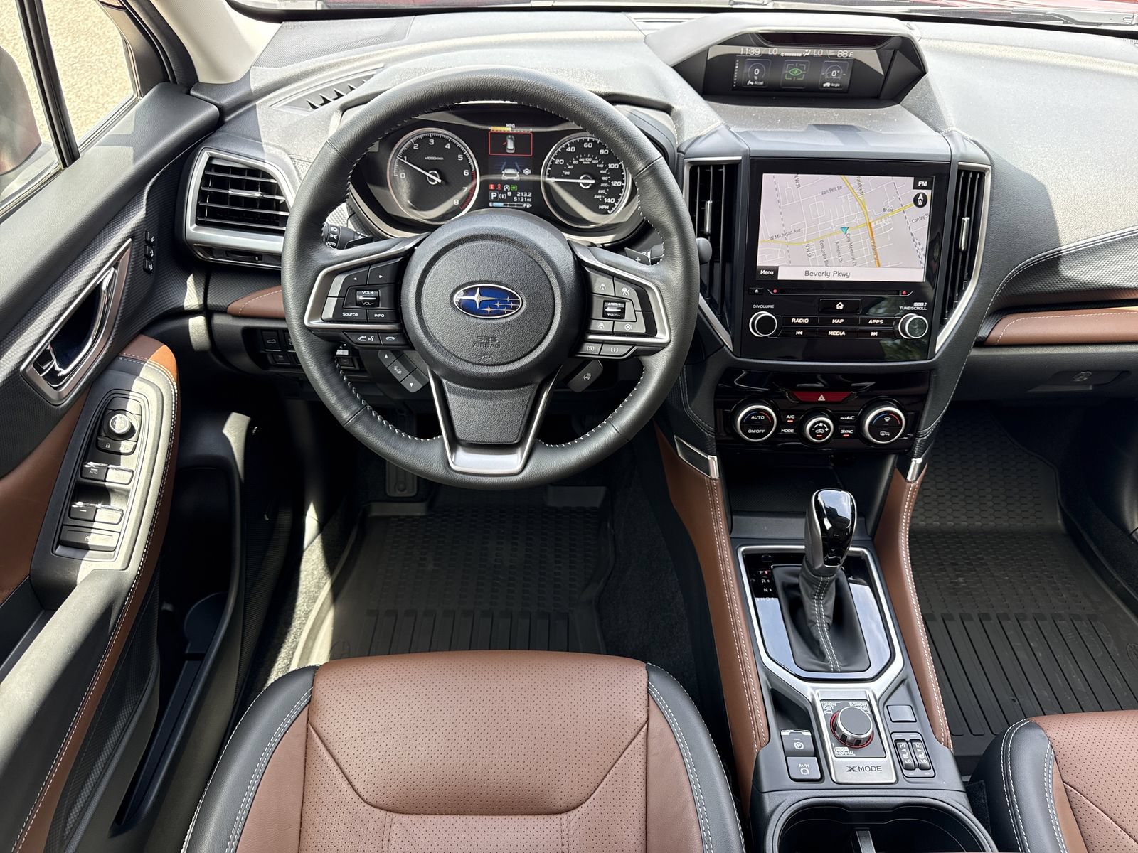 Used 2023 Subaru Forester Touring AWD/4WD image 12