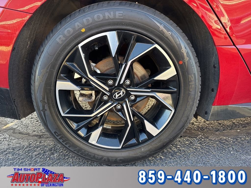 Used 2025 Hyundai Sonata SEL image 12