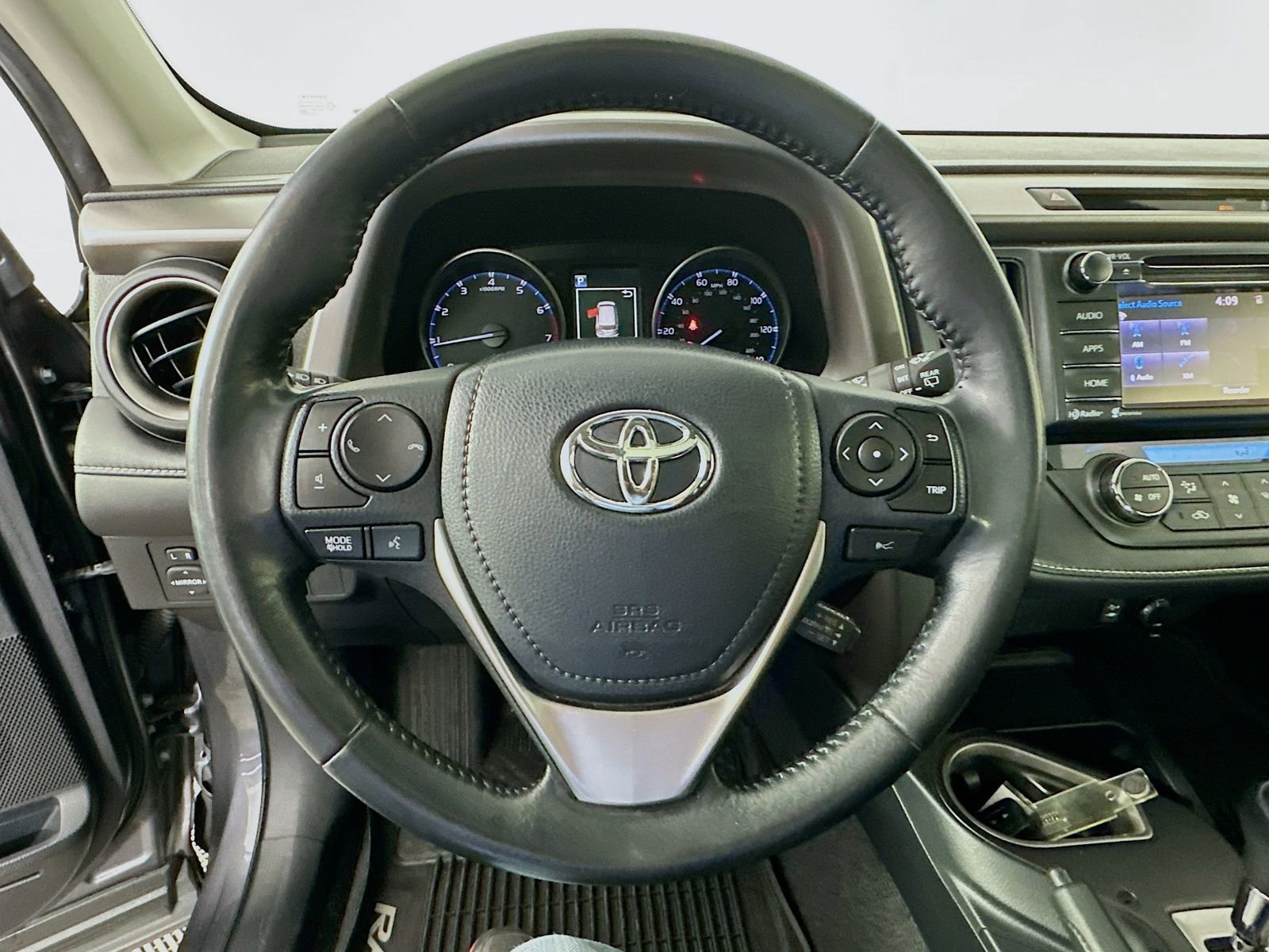 Certified 2018 Toyota RAV4 XLE image 11
