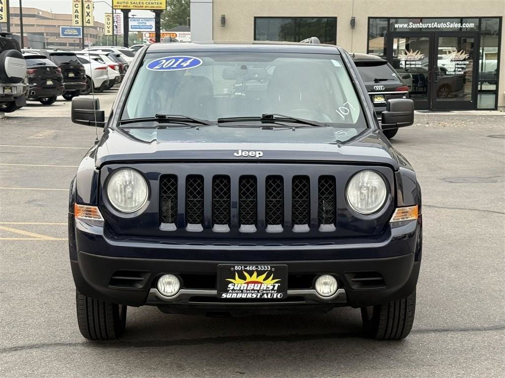 Used 2014 Jeep Patriot Limited w/ Sun/Sound Group AWD/4WD image 2