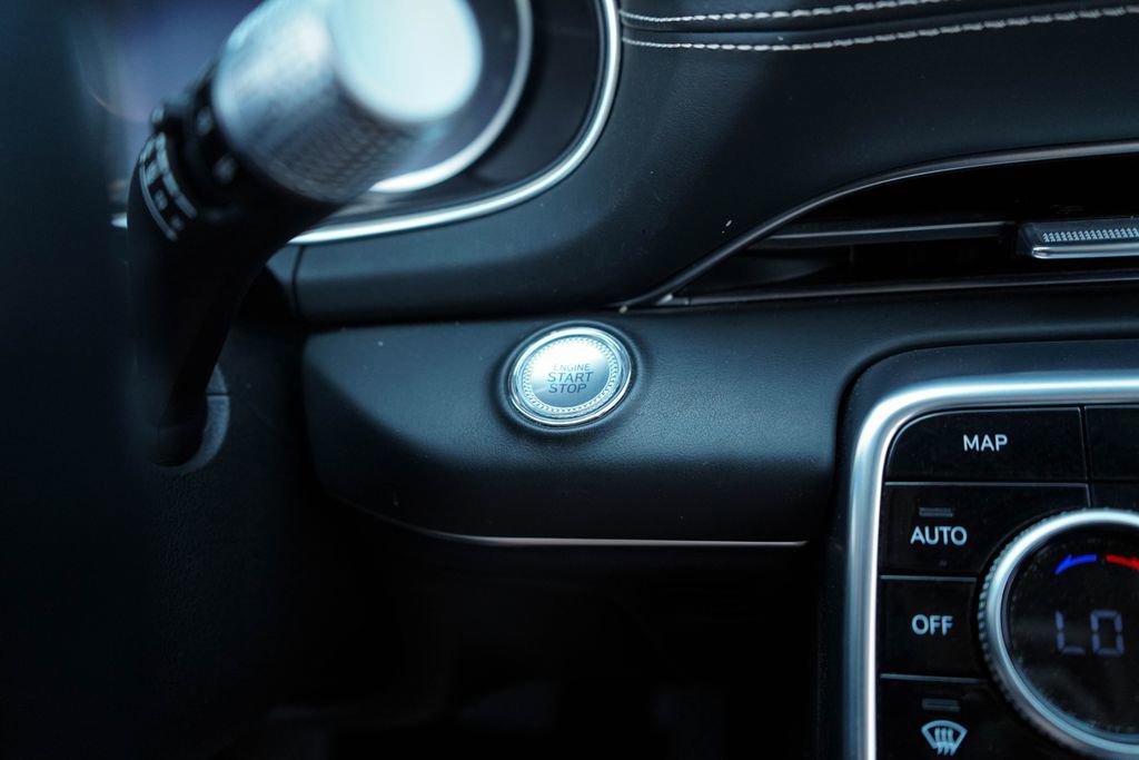 Used 2024 Genesis GV80 2.5T image 25