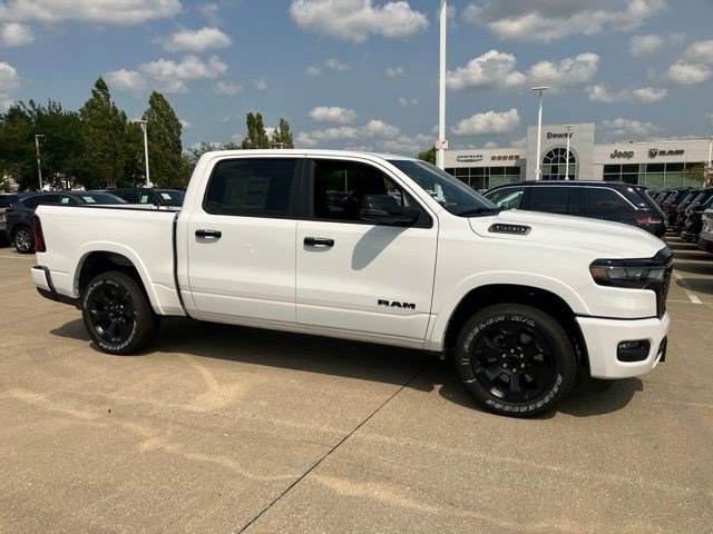 New 2026 RAM 1500 Big Horn AWD/4WD image 5