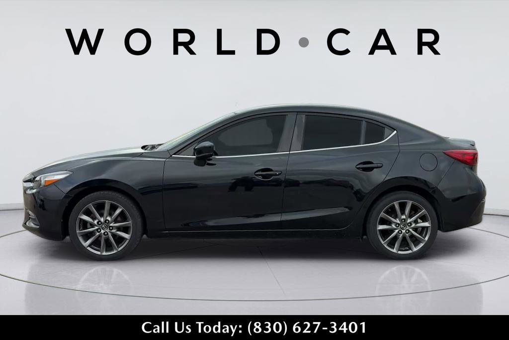 Used 2018 MAZDA MAZDA3 Touring FWD image 4