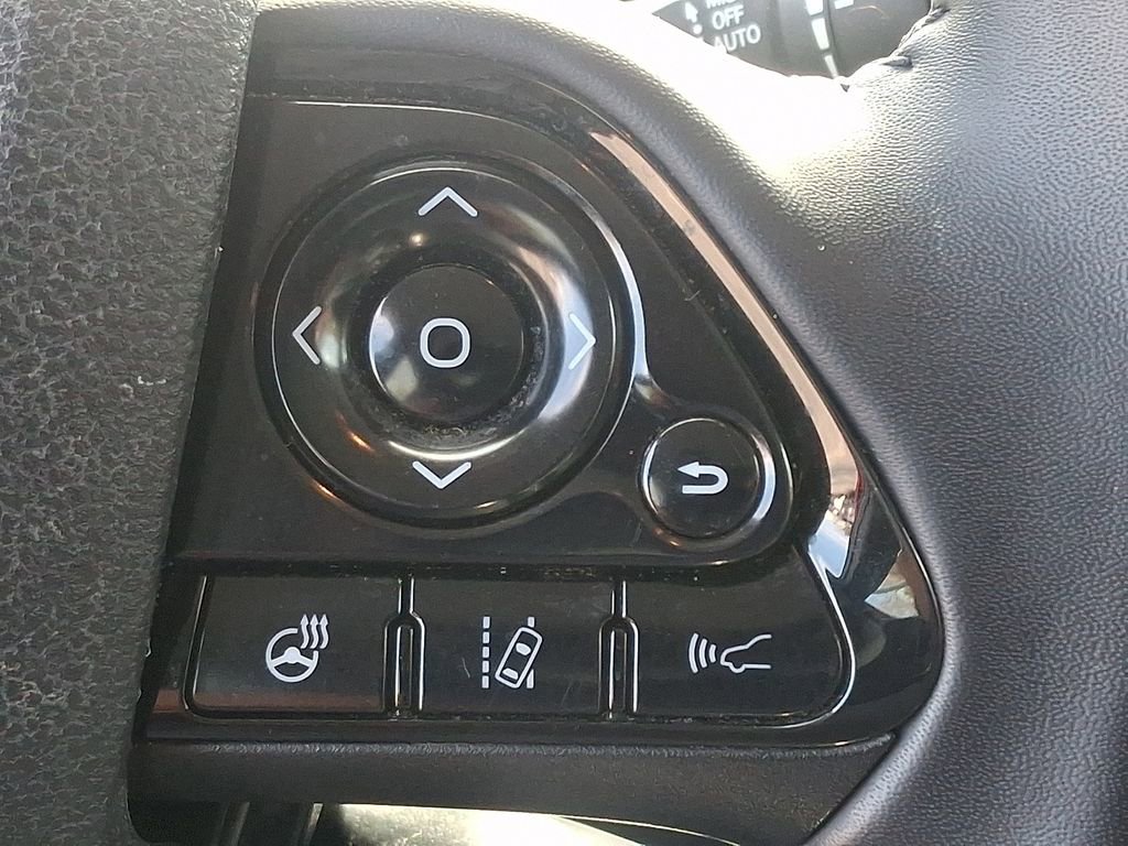 Used 2019 Toyota Prius XLE w/ Advanced Technology Package image 21