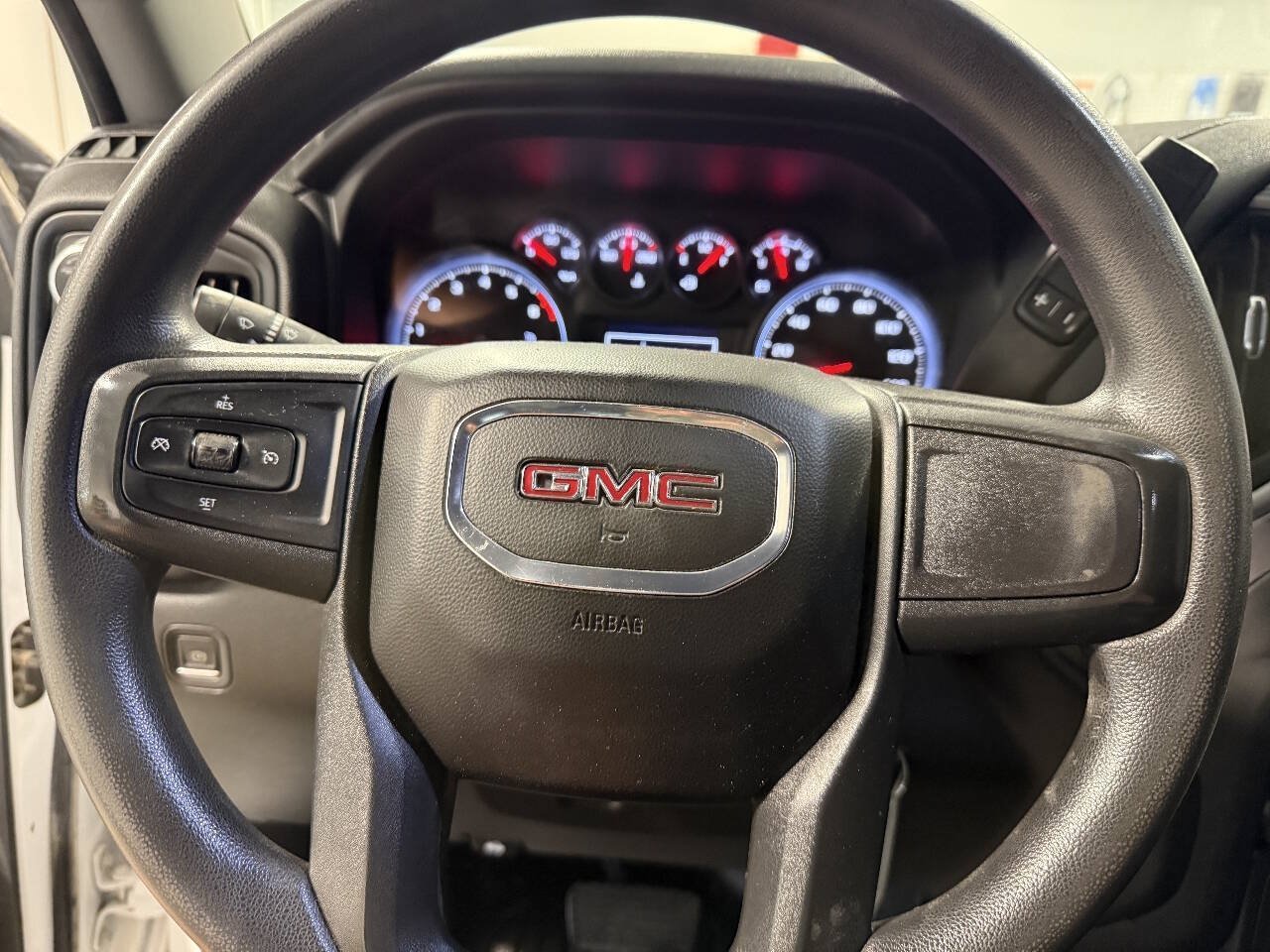 Used 2023 GMC Sierra 2500 Pro w/ Convenience Package AWD/4WD image 12