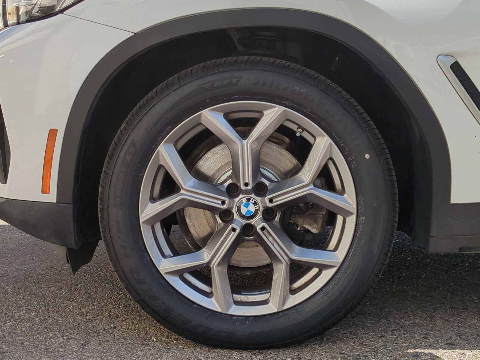 Used 2023 BMW X4 xDrive30i w/ Premium Package image 14