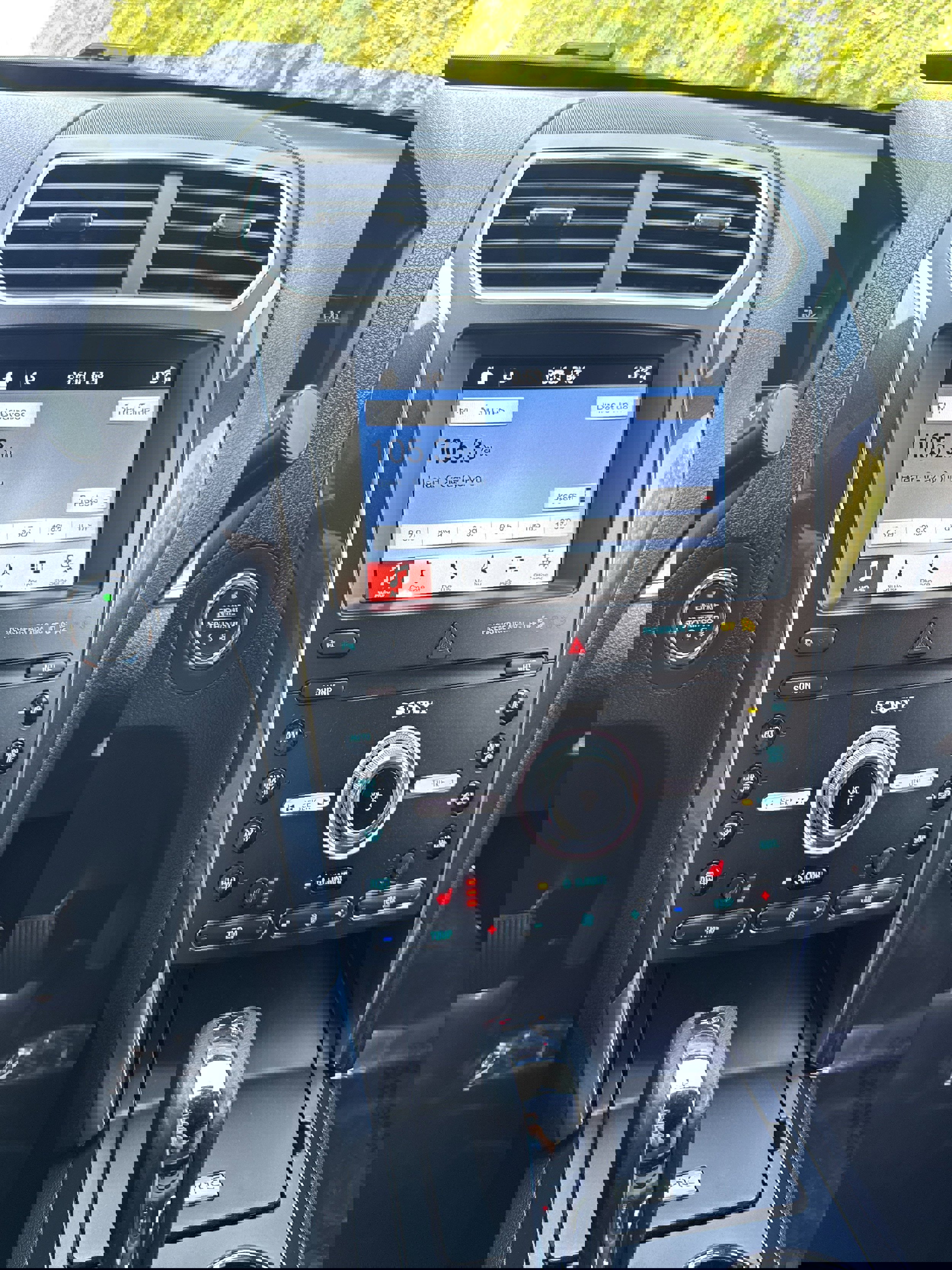 Used 2019 Ford Explorer Sport image 20