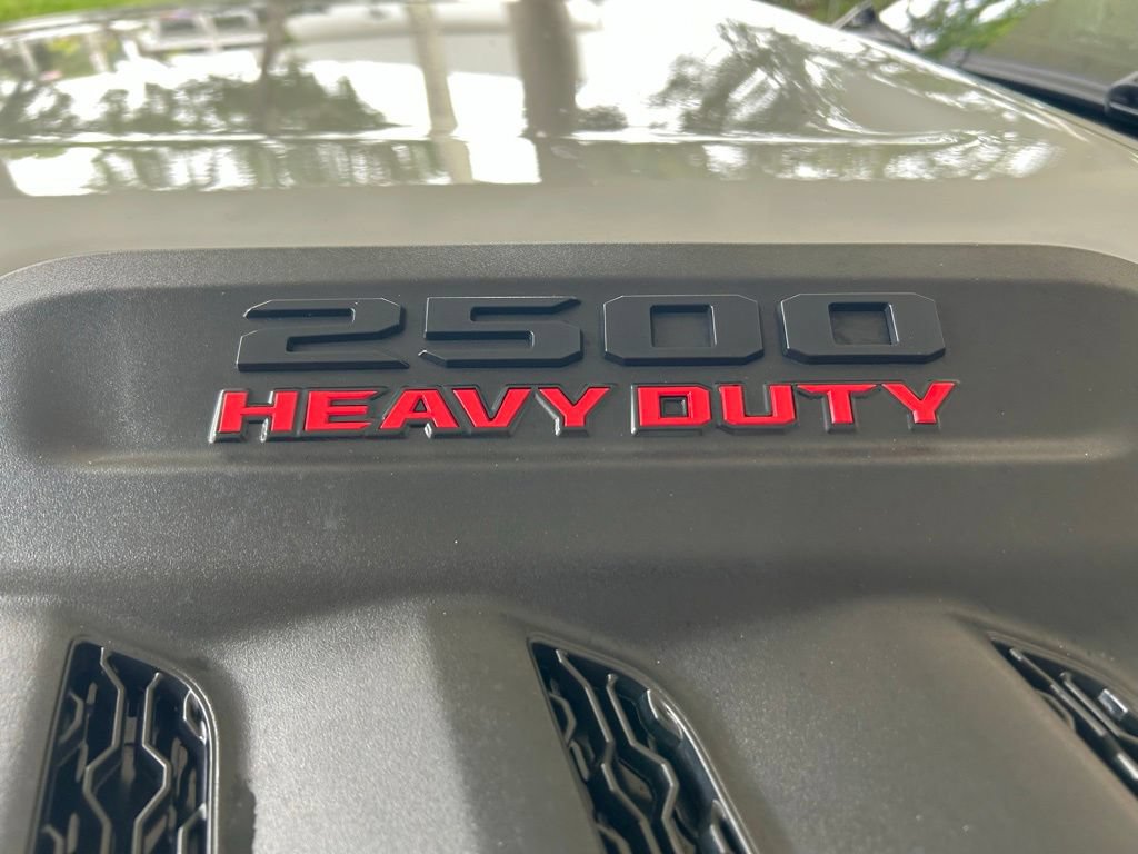Used 2025 RAM 2500 Limited AWD/4WD image 17