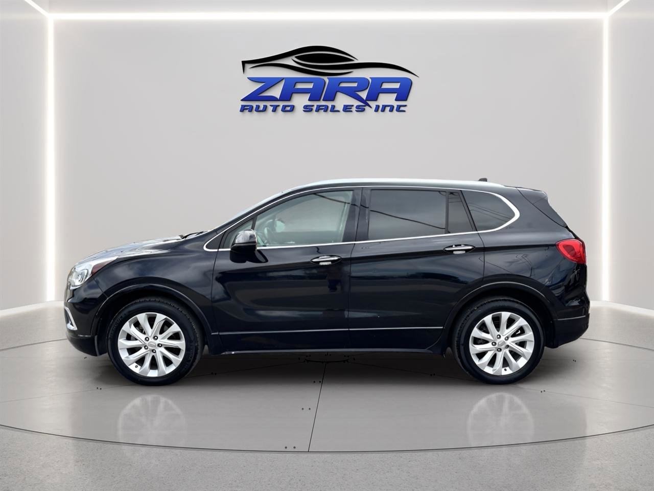 Used 2017 Buick Envision Essence image 3