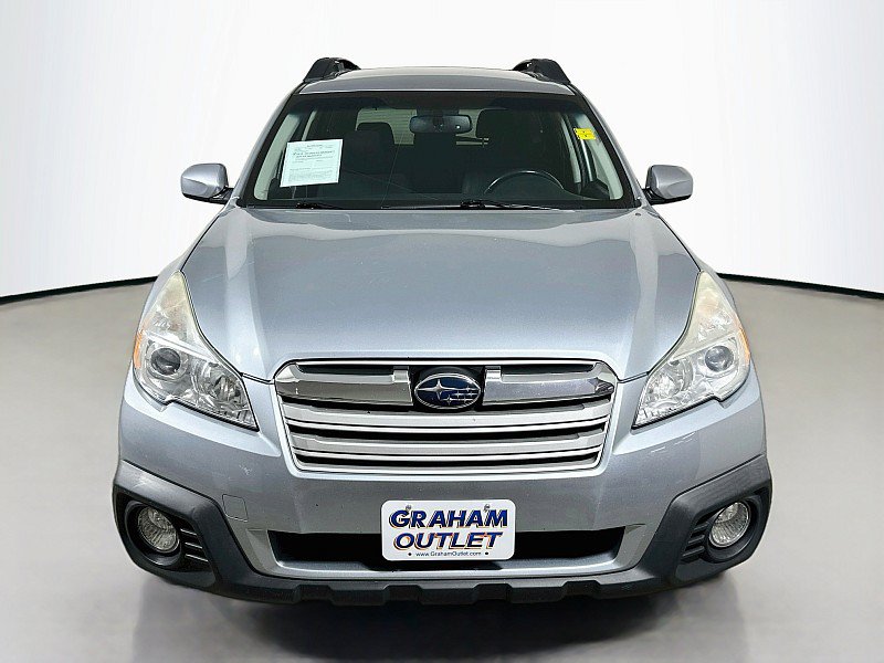 Used 2013 Subaru Outback 2.5i Premium AWD/4WD image 2