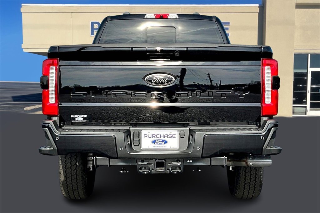 New 2025 Ford F350 Lariat w/ Lariat Ultimate Package image 4