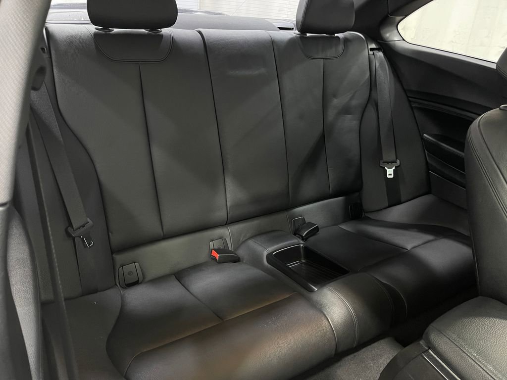 Used 2015 BMW M235i xDrive Coupe image 30