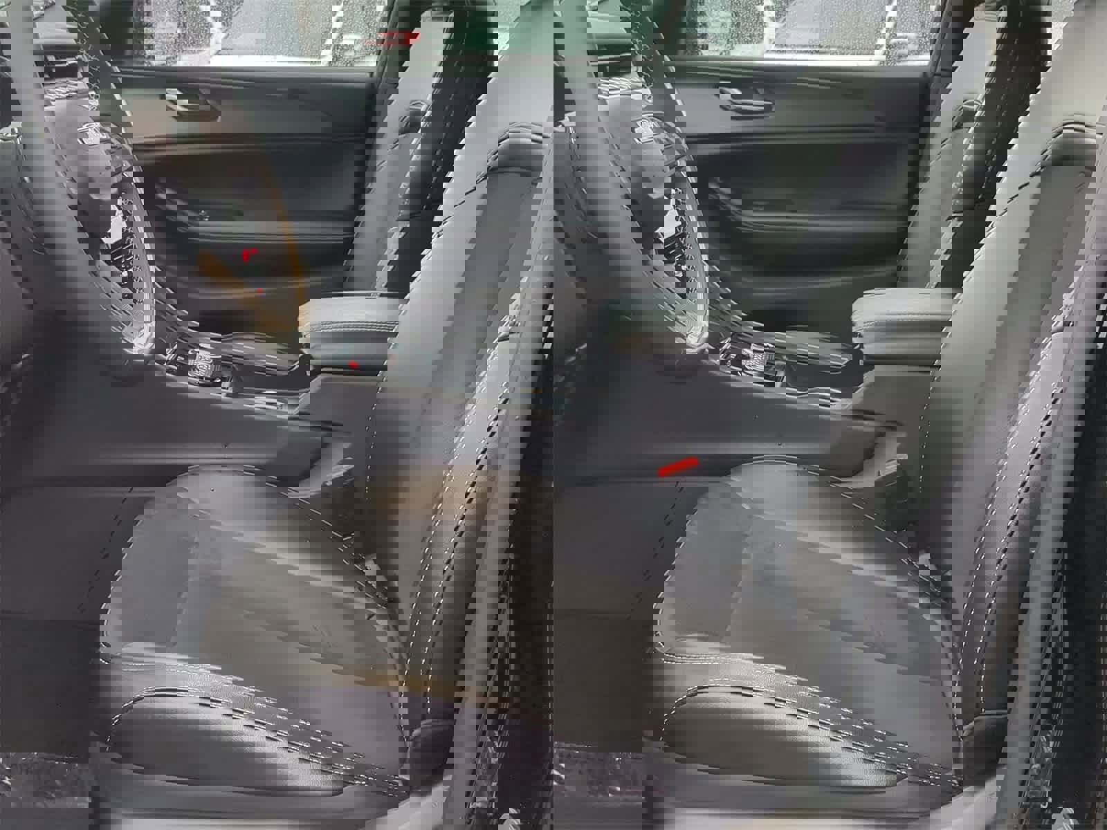 Used 2024 Jeep Grand Cherokee Altitude image 24