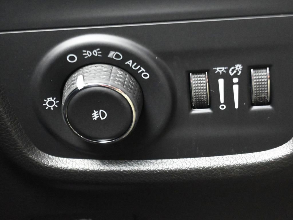 New 2025 Jeep Grand Cherokee L Limited w/ Luxury Tech Group II image 26