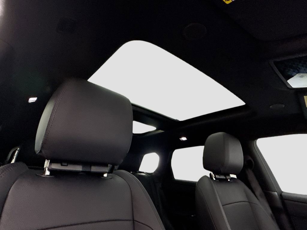 Certified 2025 Land Rover Range Rover Evoque S image 17
