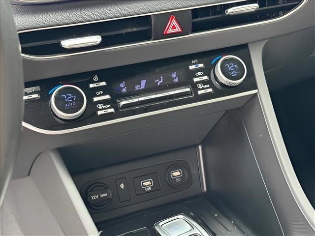 Certified 2023 Hyundai Sonata Limited FWD image 29