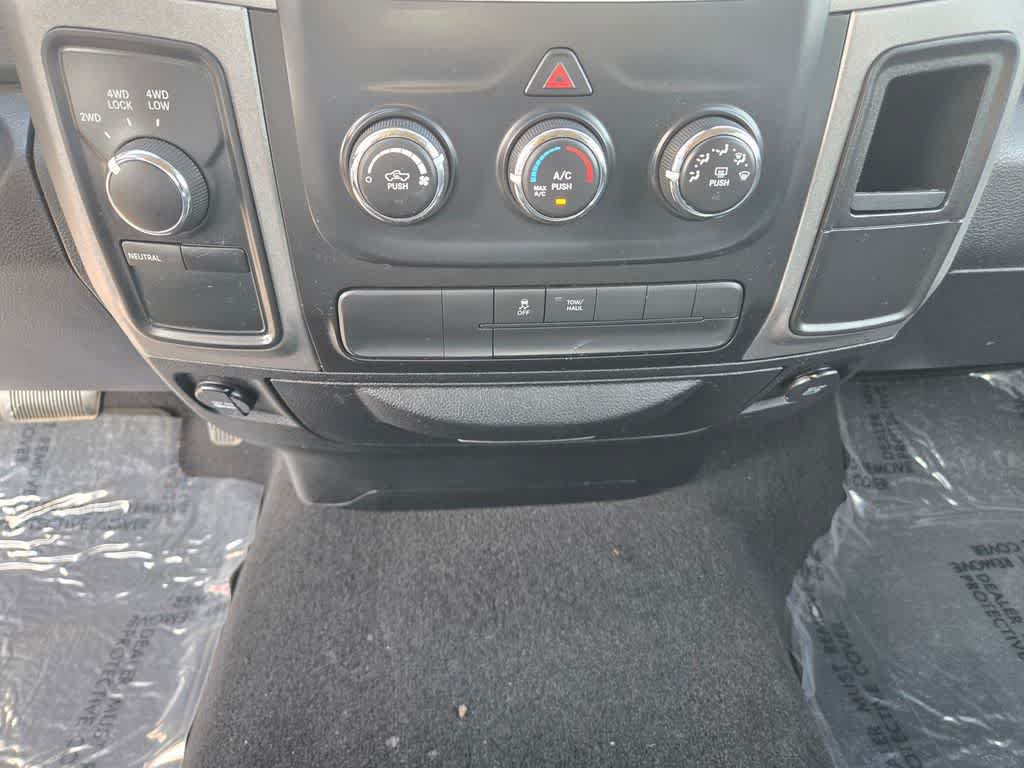 Used 2014 RAM 1500 Express AWD/4WD image 15