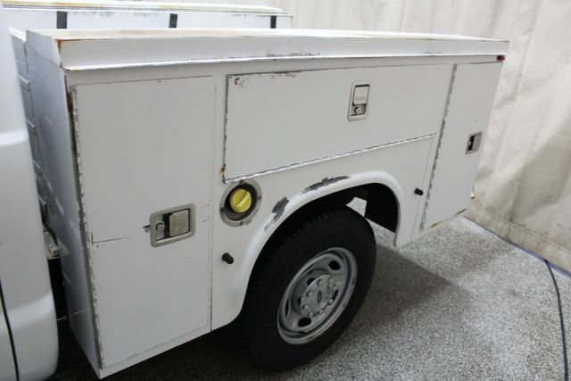 Used 2011 Ford F250 XL AWD/4WD image 7