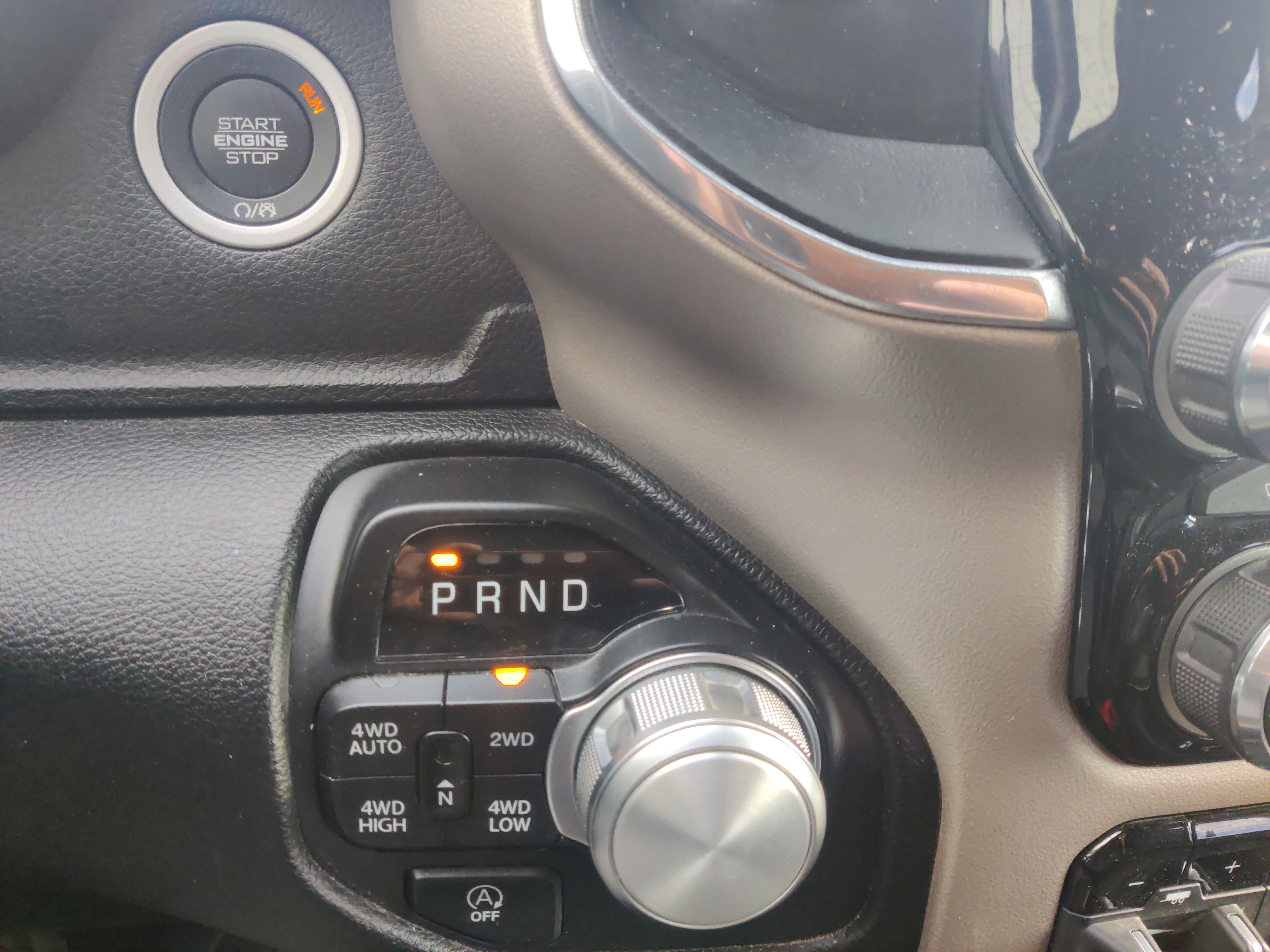 Used 2021 RAM 1500 Laramie image 21